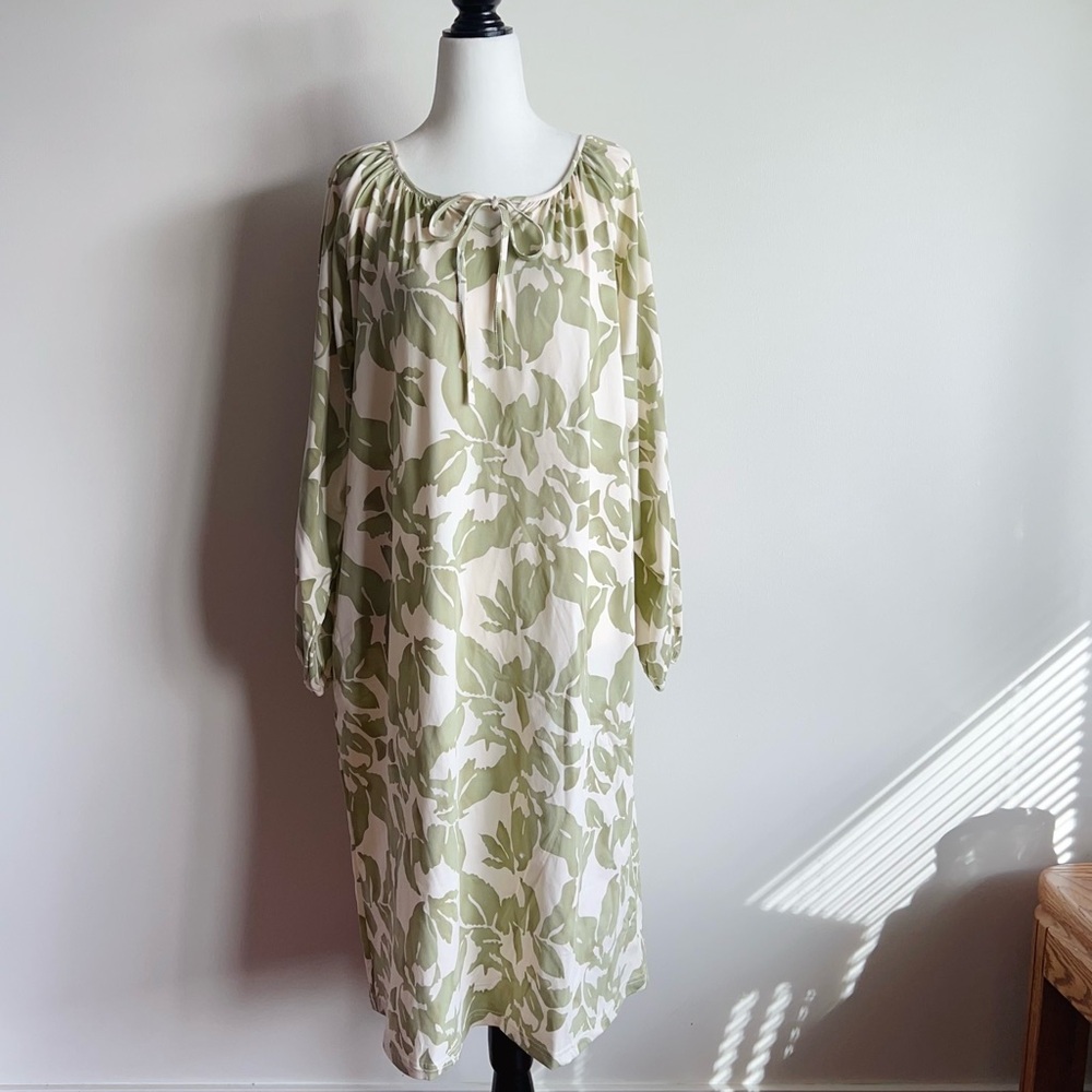 NEW！✨ Premium Cotton Tropical Leaf Print Long Sleeve Nightgown Dress